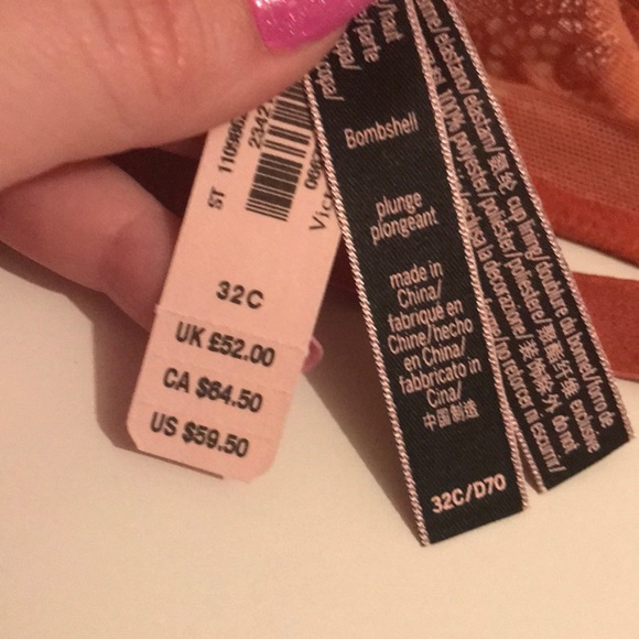 NWT vs 32C/XS Bombshell - Picture 4 of 6